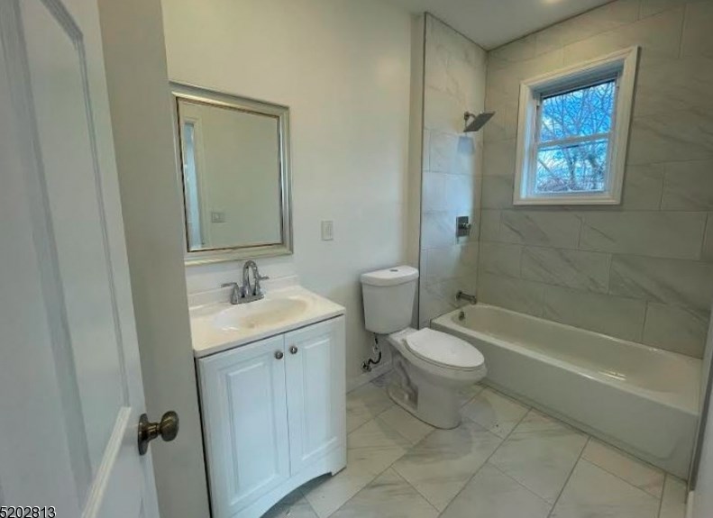 82-84 Jacoby St, Maplewood, NJ 07040
