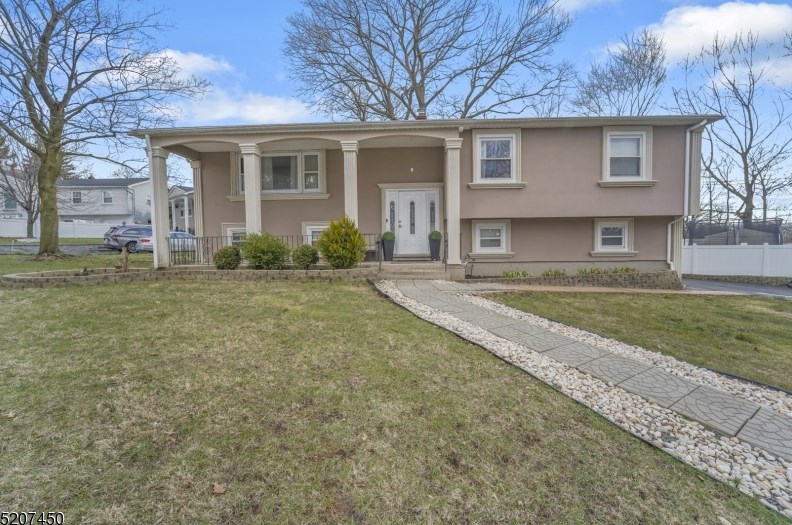 66 Lockwood Pl, Clifton, NJ 07012-1932