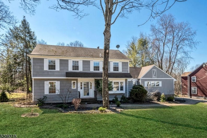 47 Passaic Valley Rd, Montville Township, NJ 07045-9637