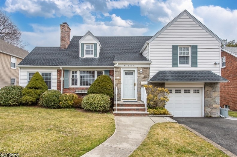 122 Greenlawn Ave, Clifton NJ  07013-3223 exterior