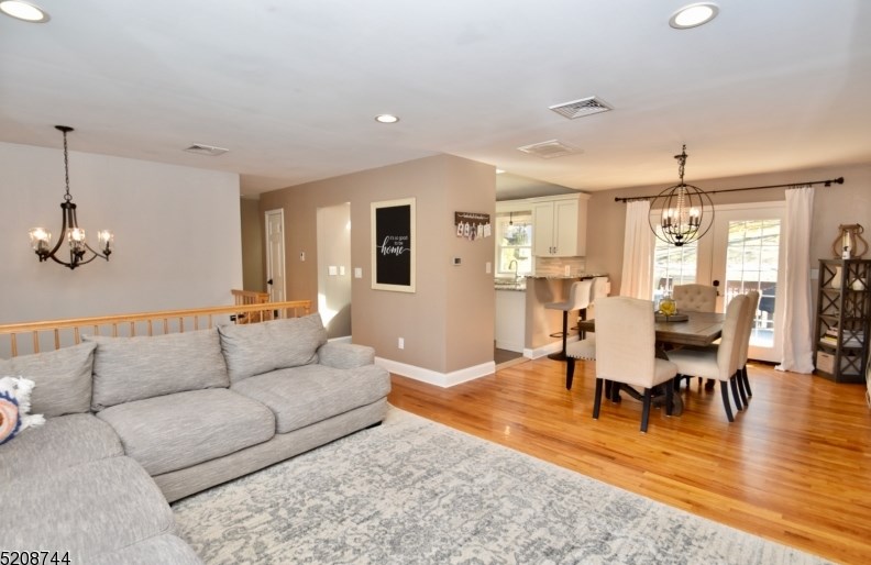 135 Longwood Lake Rd, Jefferson Twp, NJ 07438