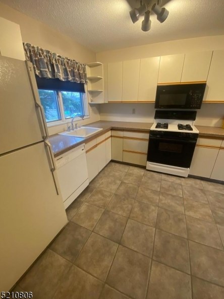 465 Colfax Ave, Clifton NJ  07013-1682 exterior