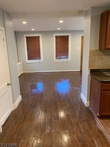 546 Mcchesney St, Orange NJ  07050-1219 exterior