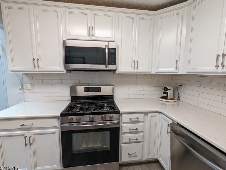 259 Hampshire Ct #259, Piscataway, NJ 08854
