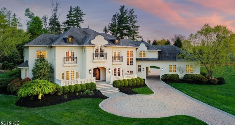 16 Tall Timber Ln, Basking Ridge, NJ 07920-3215