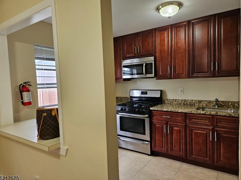 1140 Valley Rd Apt 1b, Wayne, NJ