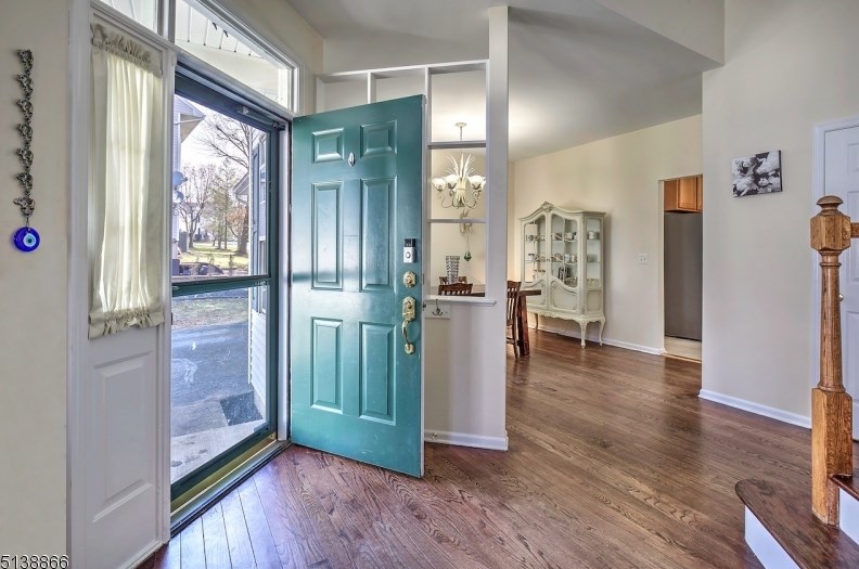 44 Liberty Ridge Rd, Basking Ridge, NJ 07920-2972