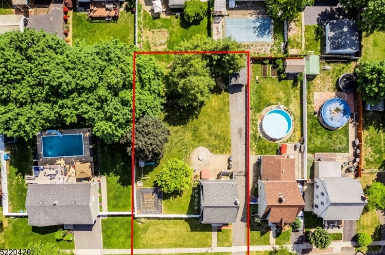 1447 Lincoln Ave, Pompton Falls NJ  07442-1515 exterior