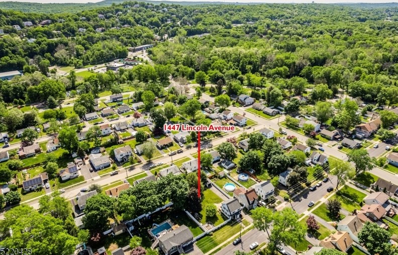 1447 Lincoln Ave, Pompton Falls NJ  07442-1515 exterior