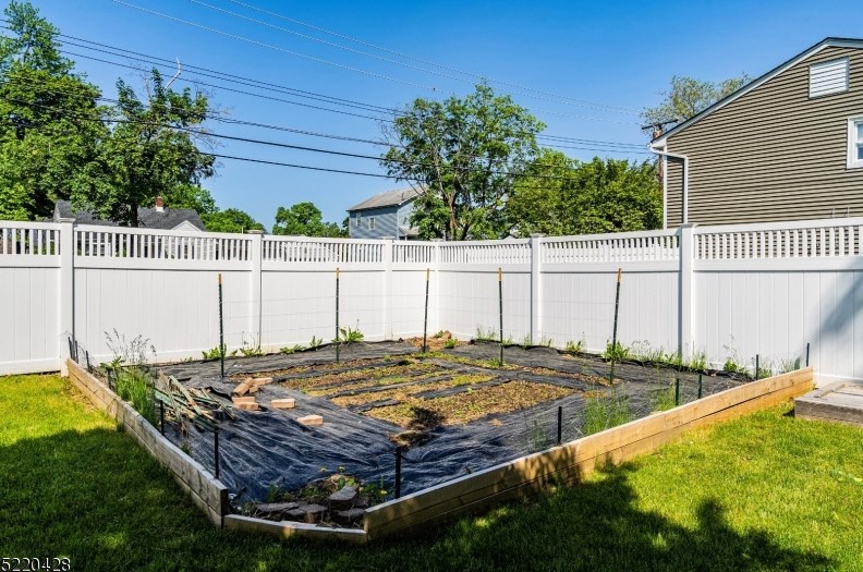 1447 Lincoln Ave, Pompton Falls NJ  07442-1515 exterior