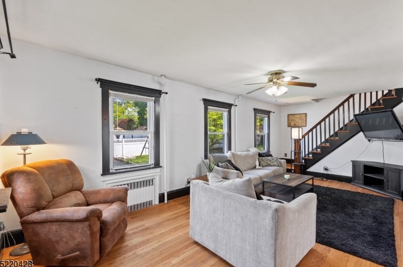 1447 Lincoln Ave, Pompton Falls NJ  07442-1515 exterior