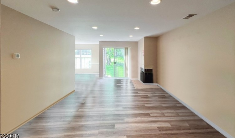 6 Brookline Ct #c, Princeton, NJ 08540