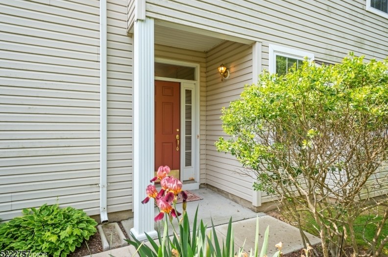 233 Concord Pl, Pennington, NJ 08534