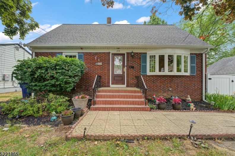 132 Wilson St, Hackensack NJ  07601-2939 exterior
