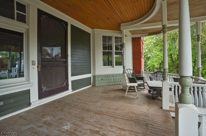 1 Franklin Pl, Morristown, NJ 07960