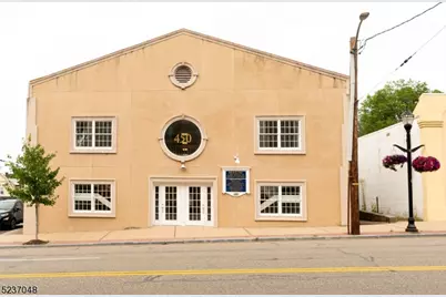 450 Bloomfield Ave, Verona, NJ 07044 - Photo 4