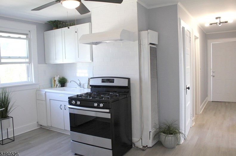 75 Dixon Ave, Paterson, NJ 07501
