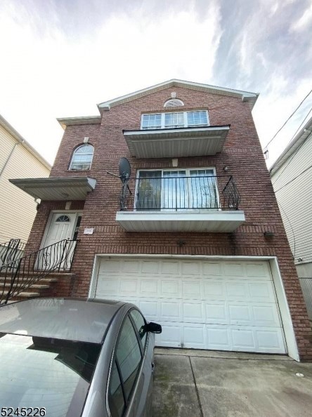 14 2nd St, Newark NJ  07107-3019 exterior