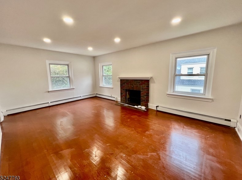 715 E 30th, Paterson, NJ 07513