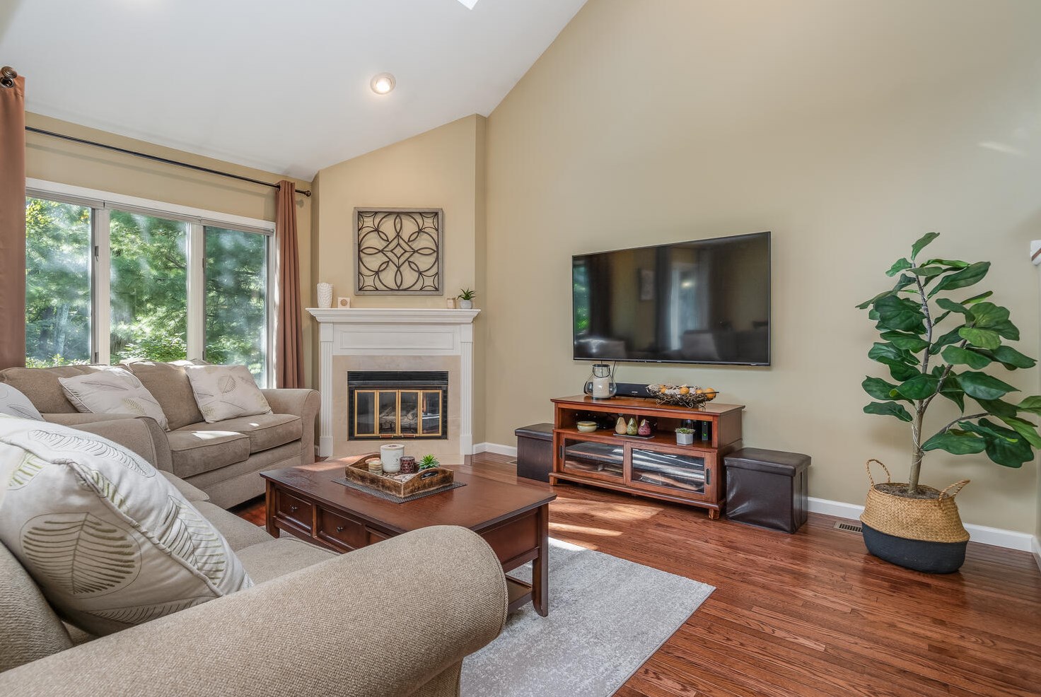 20 Inverrary Pl, Annandale, NJ 08801