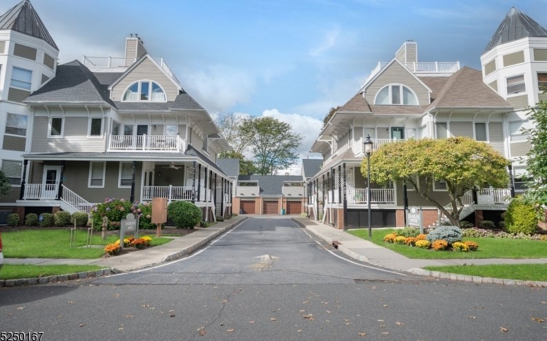 22 Franklin Pl #1b, Morristown, NJ