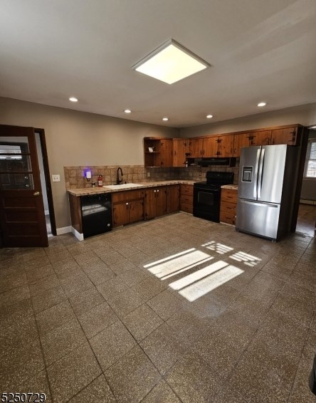 516 3rd Ave #1, Lyndhurst, NJ 07071