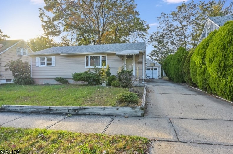 68 Hawthorne Ave, Paterson, NJ 07506-1311