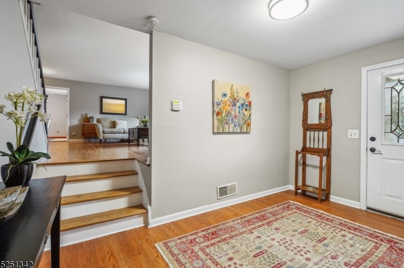 60 Keats Rd, Basking Ridge, NJ 07920-2616