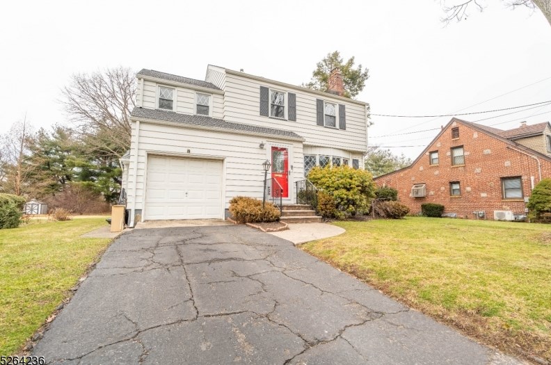 32 Hepburn Rd, Clifton, NJ 07012