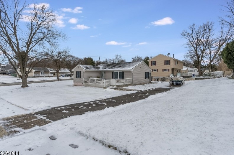 5121 Beatty St, Piscataway, NJ 08854