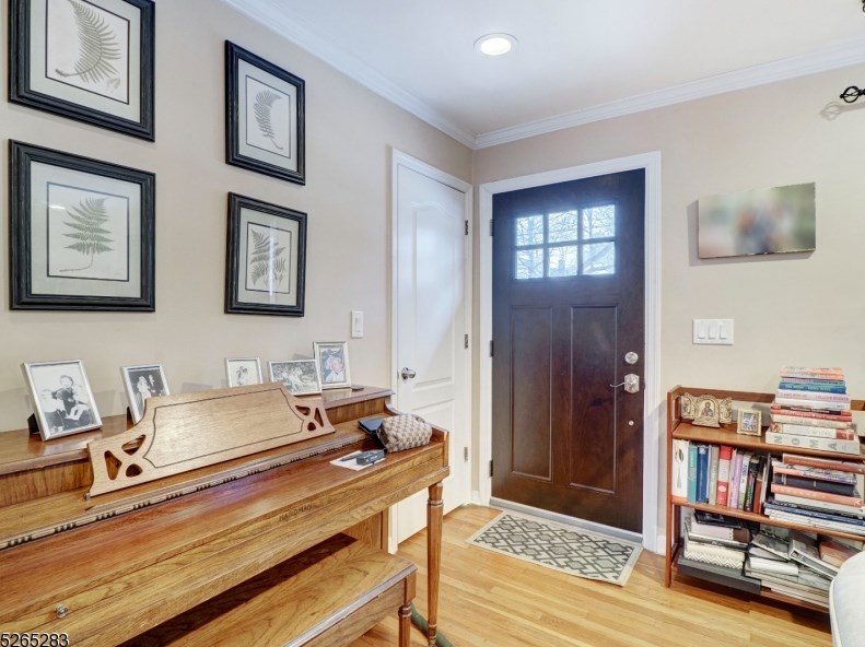 92 Brookdale Rd, Plainfield, NJ 07069