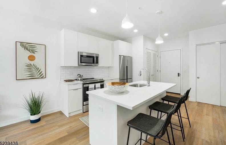 803 South Ave #517, Plainfield, NJ 07062