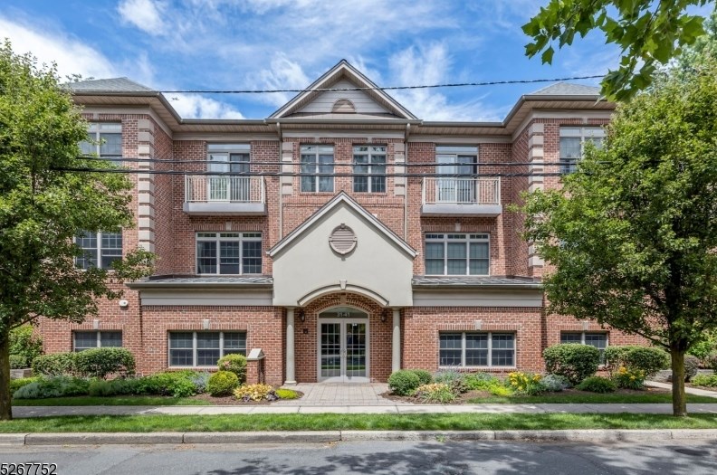 31-41 Church St #307, South Orange, NJ 07079