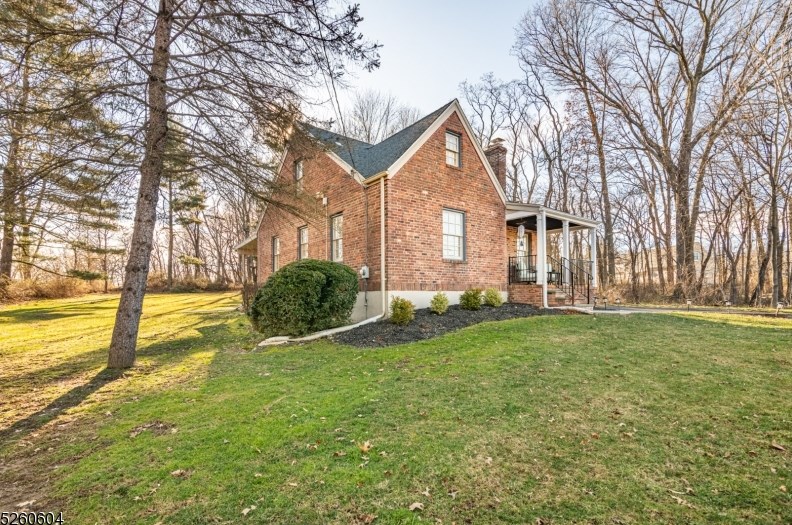 85 Highland Ave, Whippany, NJ 07981