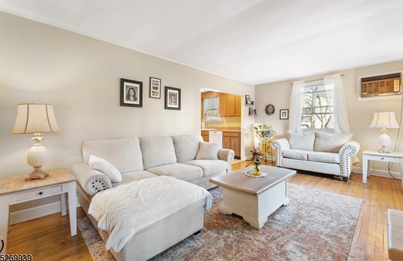 3 Degraw Ave, Clifton NJ  07013-1507 exterior