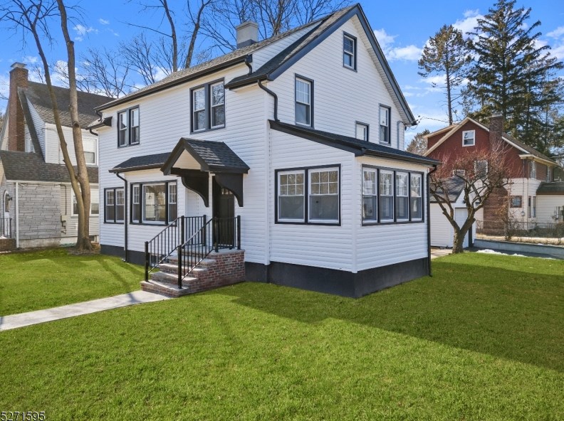 1300 Stillman Ave, Plainfield, NJ 07060-2731