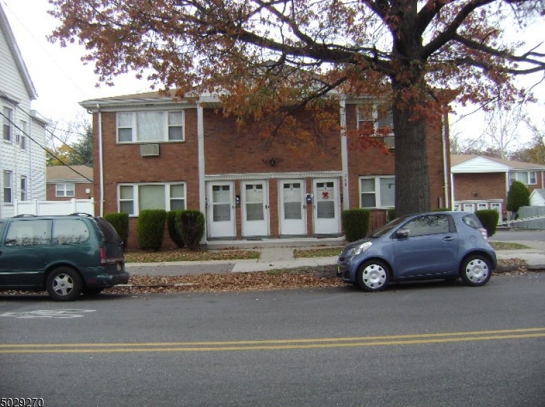268 Mcbride Ave #8, Paterson, NJ 07501
