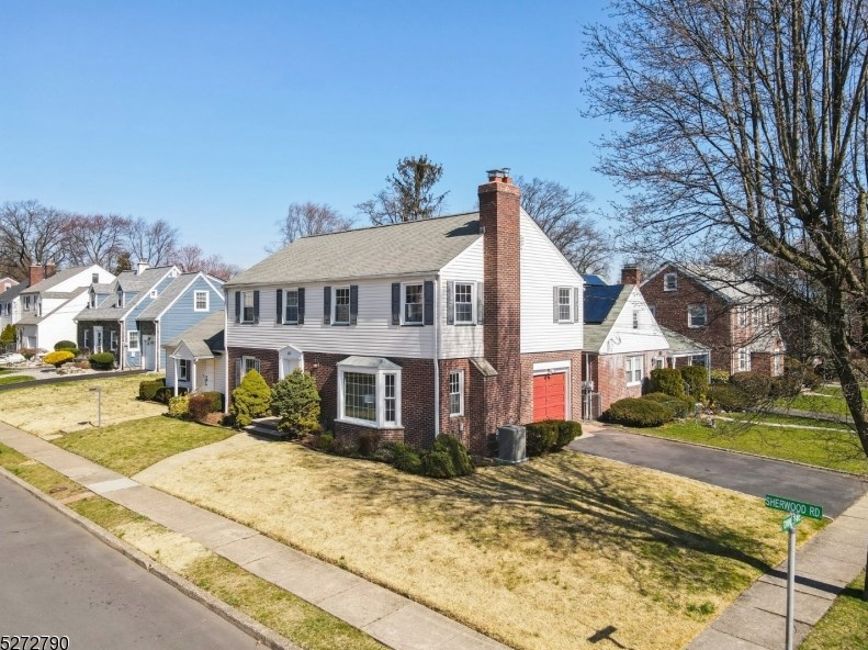 355 Sherwood Rd, Union, NJ 07083