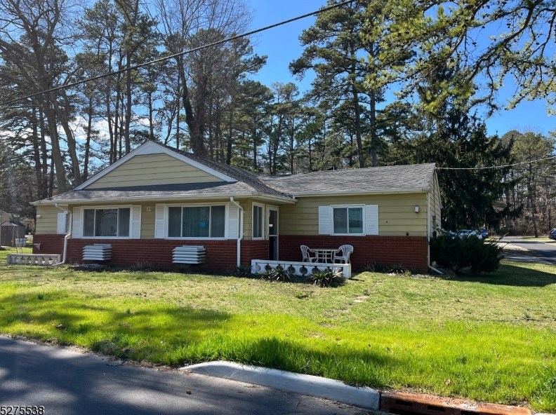 12 Mallard St, Lakehurst NJ  08759-5117 exterior