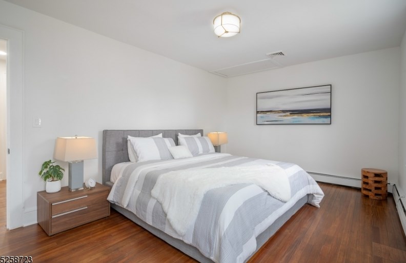 120 Mountainview Ave, Nutley NJ  07110-2233 exterior