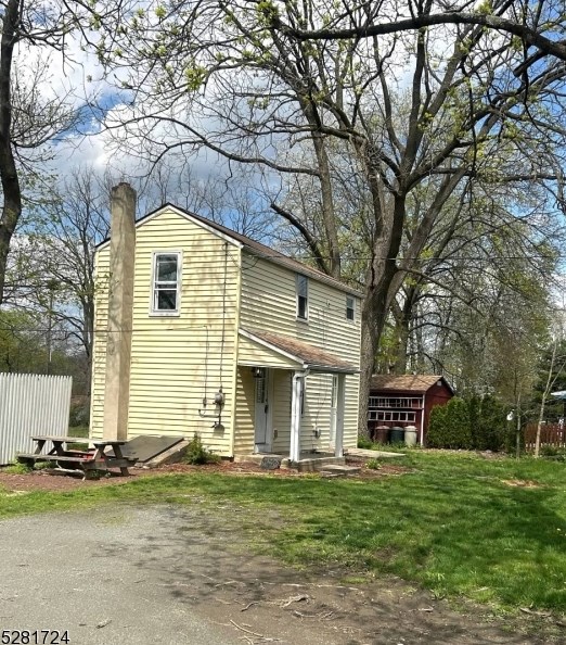 2 Lance Rd, Bloomsbury, NJ 08804-3059