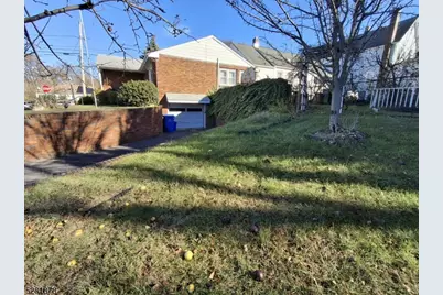 411 Lefferts St, Old Bridge Township, NJ 08879 - Photo 4