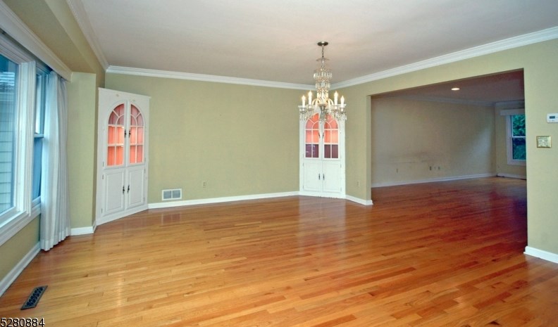 20 Shadowbrook Ln, Morristown, NJ 07960