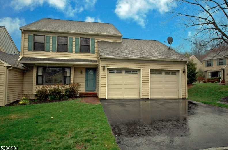 20 Shadowbrook Ln, Morristown, NJ 07960