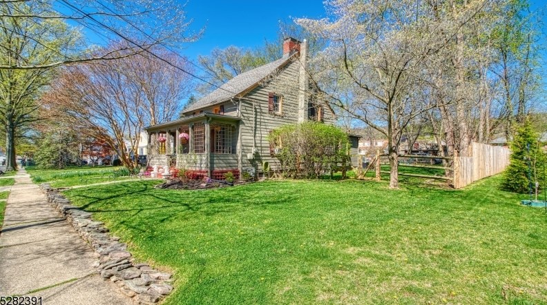 704 Greenbrook Rd, Plainfield, NJ 07063