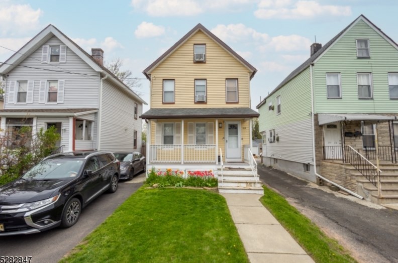318 Mcdowell St, Plainfield, NJ 07063