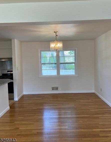 114 Village Cir, Paramus, NJ 07652