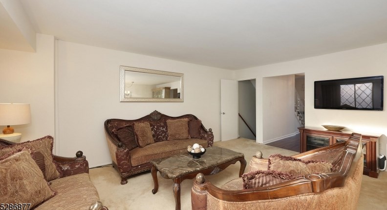 104 Wildflower Ln, Millstone NJ  08844-4869 exterior