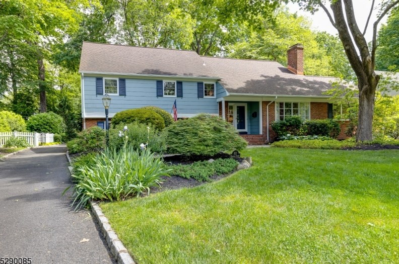 853 Knollwood Terrace, Westfield, NJ 07090