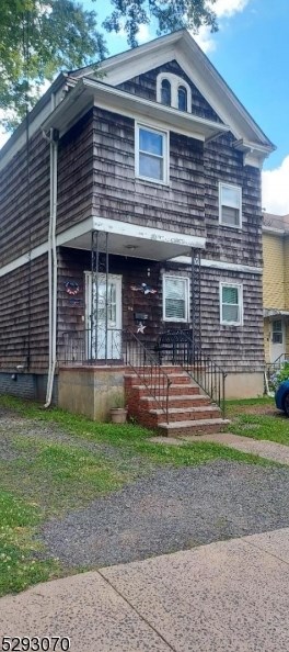 89 Grand Ave, Rahway, NJ 07065-4507